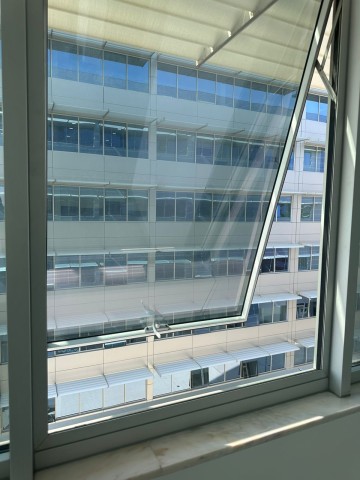 A Venda Escritório com 180m², no Condomínio Dolce Vita, Talatona.