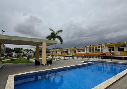 Vivenda V3 no Condomínio Cuchi, Talatona.