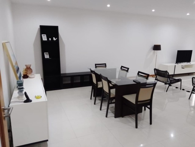 A Venda Apartamento T3, no Condomínio Terraços do Atlântico, Talatona.