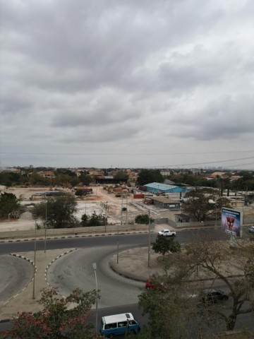 A Venda Terreno com 6.870 m², no Talatona, Avenida Pedro de Castro Van-Duném Loy, Vila do Gamek zona do Motocross.