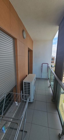 A Venda Apartamento T2, no Condomínio Dolce Vita, Talatona.