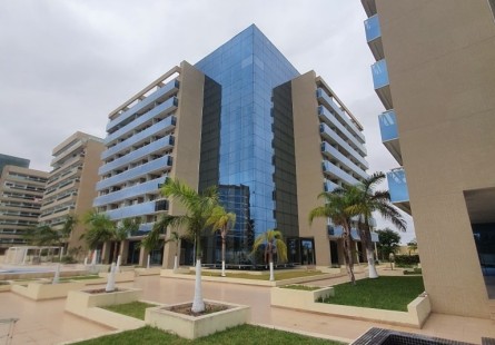 Apartamento T2, no Condomínio Belas Business Park, Talatona.