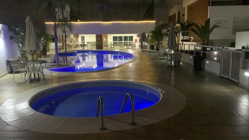 A Venda Vivenda V3 tríplex no Condomínio Boulevard - Talatona