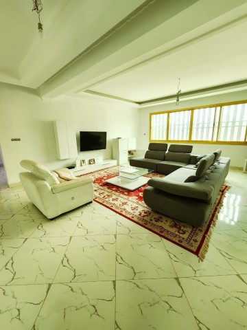 A Venda Vivenda V4 na Urbanização Nova Vida, Projecto Nova Vida.