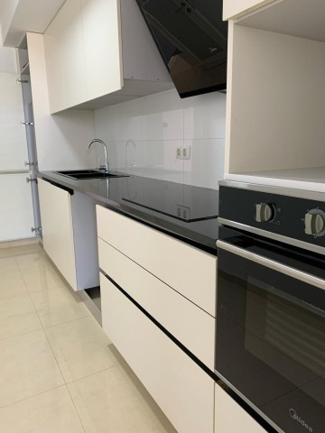 A Venda Apartamento T3 no condomínio Boulevard, Patriota