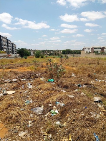 A Venda Terreno no Talatona, Junto ao Banco BIC