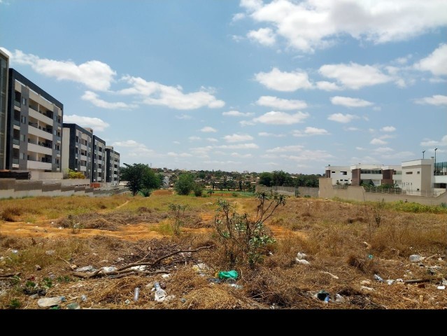 A Venda Terreno no Talatona, Junto ao Banco BIC