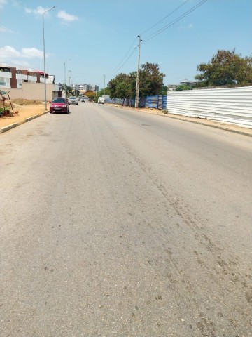 A Venda Terreno no Talatona, Junto ao Banco BIC