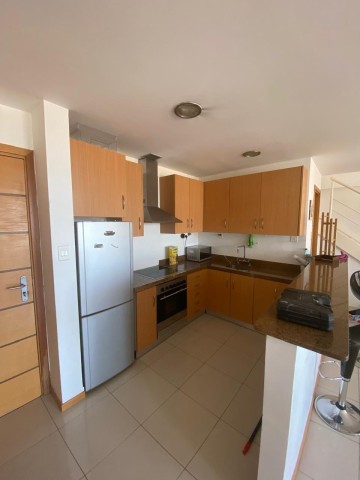 A Venda Apartamento T1 duplex, mobiliado, no Belas Business Park - Talatona.