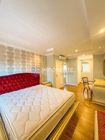 A Venda Luxuosa vivenda V3, com anexo e piscina, mobiliada, no Projecto Nova Vida, Urbanização Nova Vida.