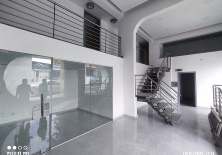 ESCRITORIO DE 130 M2 MACULUSSO - MAIANGA