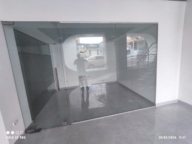 A Venda ESCRITORIO DE 130 M2 MACULUSSO - MAIANGA