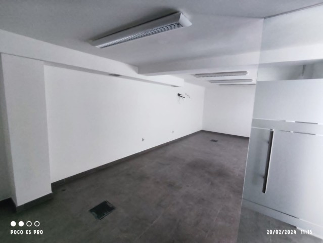 A Venda ESCRITORIO DE 130 M2 MACULUSSO - MAIANGA