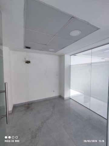 A Venda ESCRITORIO DE 130 M2 MACULUSSO - MAIANGA