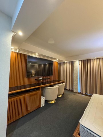 A Venda Apartamento T4 mobilado - dúplex - Terraços do atlantico - Talatona