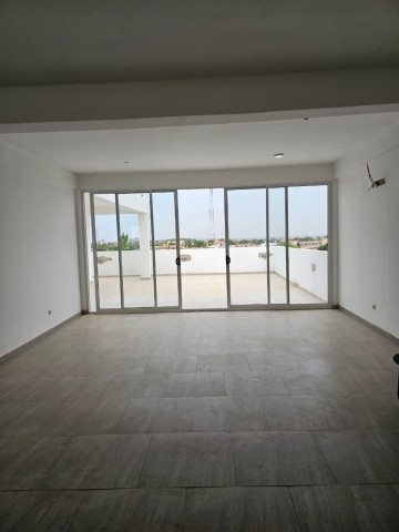 A Venda Espaço comercial na via principal do Patriota