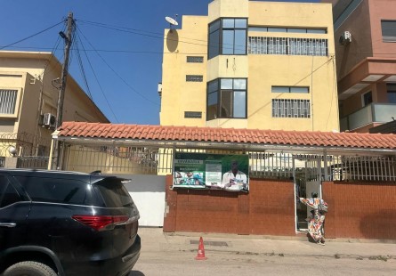 VIVENDA V6 + Anexo VILA ALICE (LUANDA)