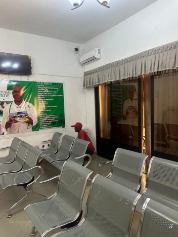 A Venda VIVENDA V6 + Anexo VILA ALICE (LUANDA)