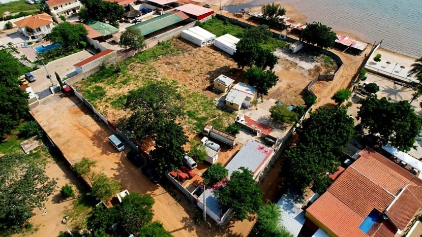 A Venda Terreno de 50/50, no Futungo.
