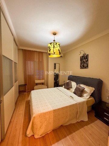 A Venda Luxuosa vivenda V7, mobiliada, com piscina, no condomínio Marés do Sul, Talatona.