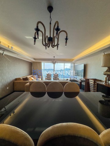 A Venda Penthouse T4, mobiliada, no condomínio Terraços do Atlântico, Talatona.