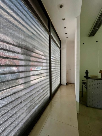 A Venda VENDA DE ESPAÇO COMERCIAL BAIXA DE LUANDA