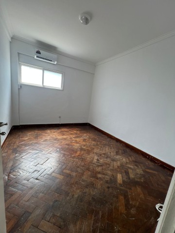 A Venda Apartamento T3 No Maculusso