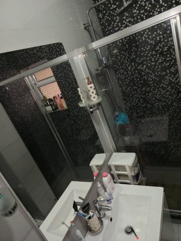 A Venda VENDE-SE APARTAMENTO T3 NO MIRAMAR