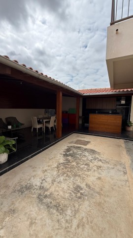 A Venda Vivenda V3 mobiliada