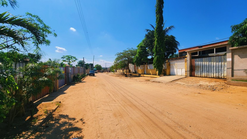 A Venda Vivenda V2 Bairro Honga, Patriota
