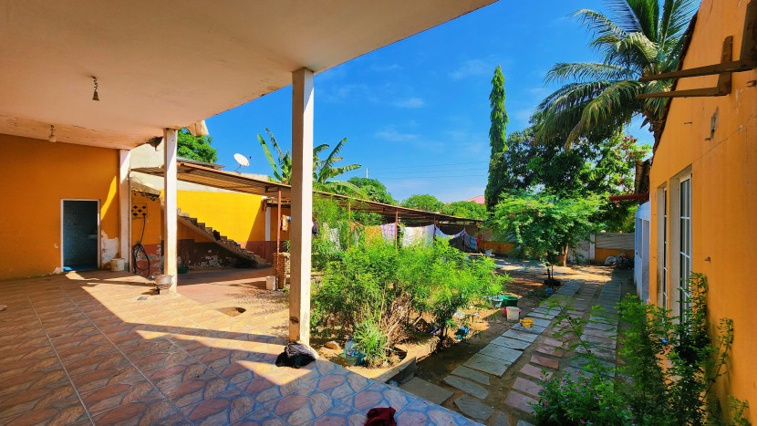 A Venda Vivenda V2 Bairro Honga, Patriota