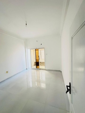 A Venda Apartamento T1, na Avenida Principal do São Paulo.