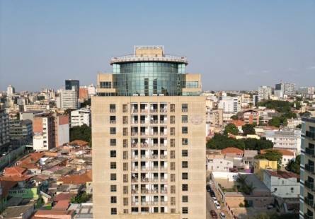 Comprar Apartamentos de alto padrão, no prestigiado Edifício Palácio Real, Ingombotas.