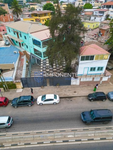 Comprar Espaço comercial na Ilha de Luanda, disponível para arrendar.