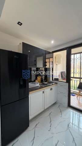 Comprar Apartamento T3, mobiliado, no Condomínio Jardim de Rosas, Camama.