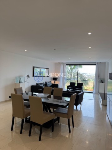 Comprar Apartamento T4, no Condomínio Talatona Plaza, Talatona.