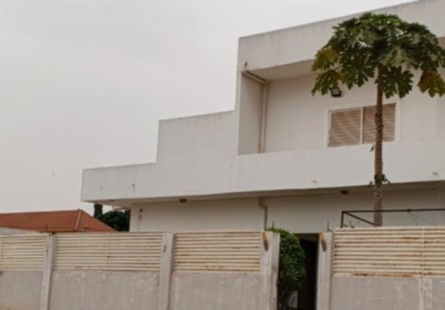 Comprar ARRENDA-SE: Vivenda Duplex Mobilada no Zango 0