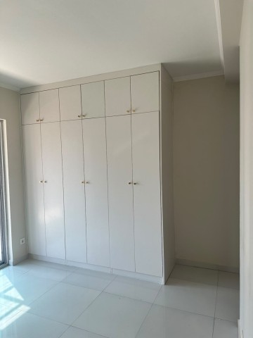 Comprar Arrendar : Apartamento T3 No Condomínio Safira -Talatona