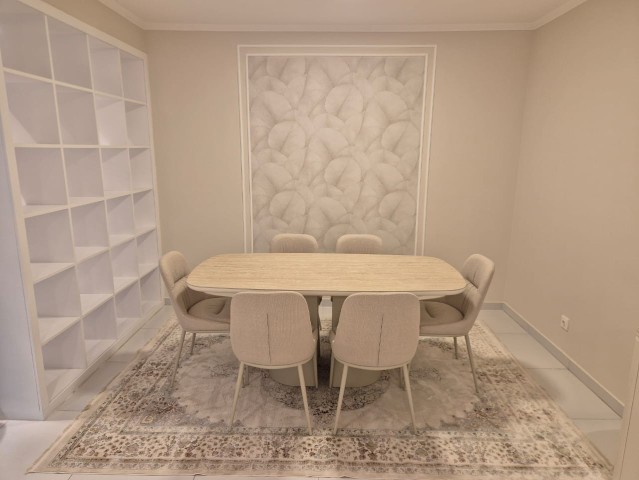 Comprar Arrendar : Apartamento T3 No Condomínio Safira -Talatona