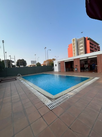Comprar Arrendar : Apartamento T3 No Condomínio Safira -Talatona