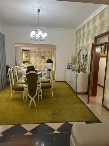 Comprar Moradia V3 na Maianga