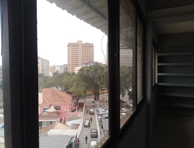 Comprar Apartamento T2 a venda na Maianga _ Contacto: 923 590 922