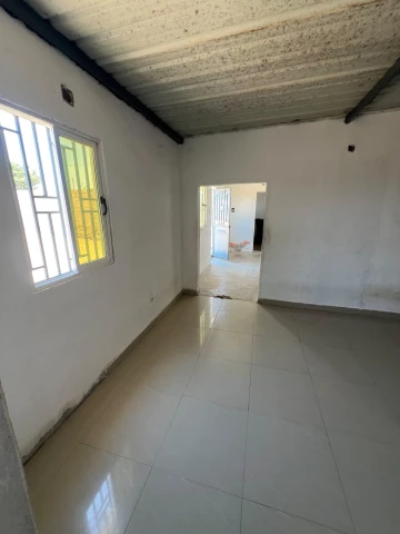 VENDA | MORADIA T2 | MOÇÂMEDES - NAMIBE