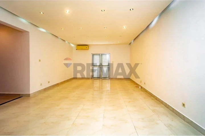 Apartamento T3 Pago na Totalidade, Recém-Reformado